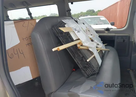 2011 Ford E-350 Super Duty Xl from USA, damaged, VIN 1FBSS3BL5BDA40571